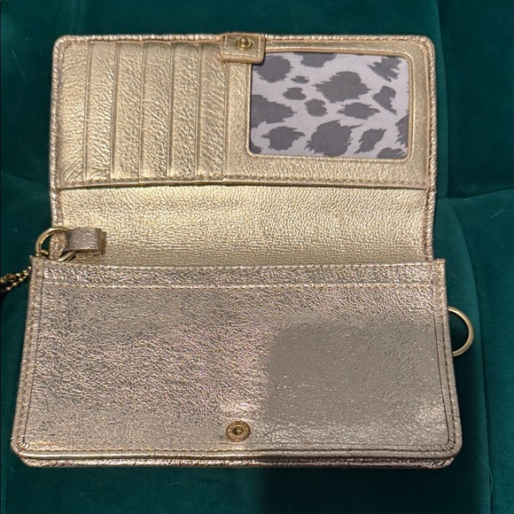 Coach Poppy Gold wallet - Picture 2 of 5